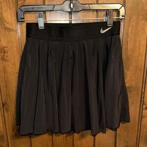 Nike Women's Black Tennis/Golf Skort